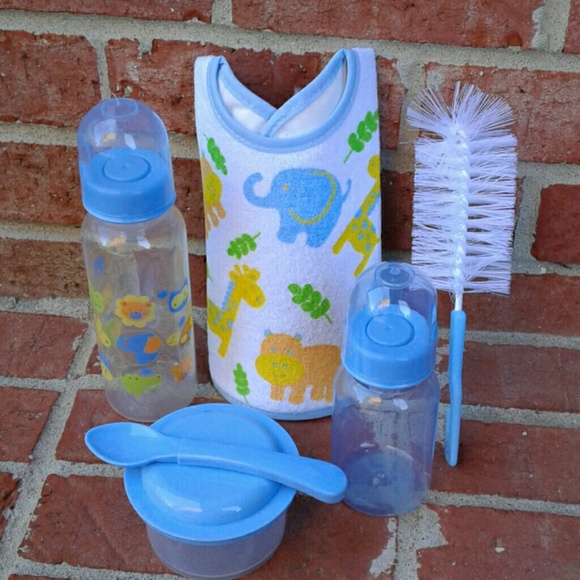 picture Baby Bottle Bank Gift Set cribmates baby bottle bank eight piece gift set